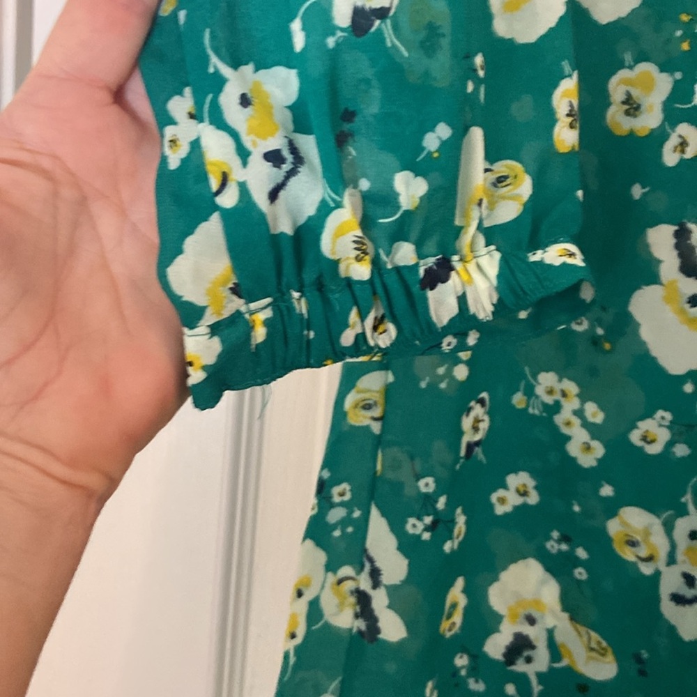 Forever 21 blouse - Picture 5 of 6